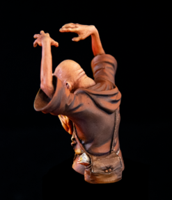 Alternative view of Bust Diviner