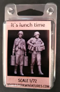 Alternative view of Figures It's lunch time