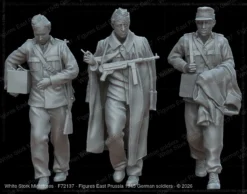 Figures East Prussia 1945 German soldiers