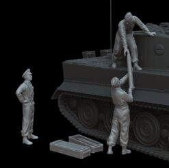 Figures Tiger I crew loading ammo