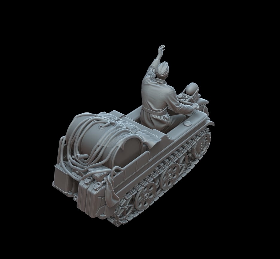 Military Kettenkraftrad in airport service - obrazek 3